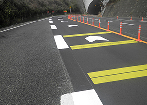 大津インター線道路修繕工事