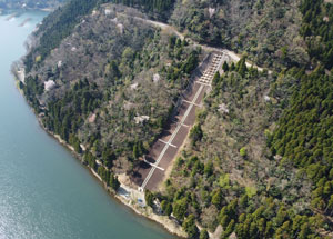 葛籠尾崎塩津線補助道路修繕工事