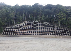 令和５年　伊庭丸山線単独道路改築工事