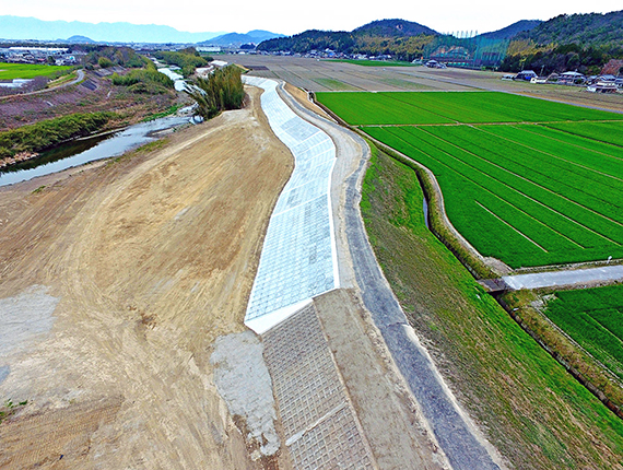 日野川河川改良工事・メイン１