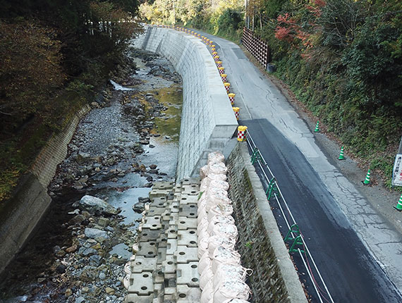 多賀醒井線補助道路整備工事・メイン１