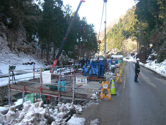 多賀醒井線補助道路整備工事・メイン４