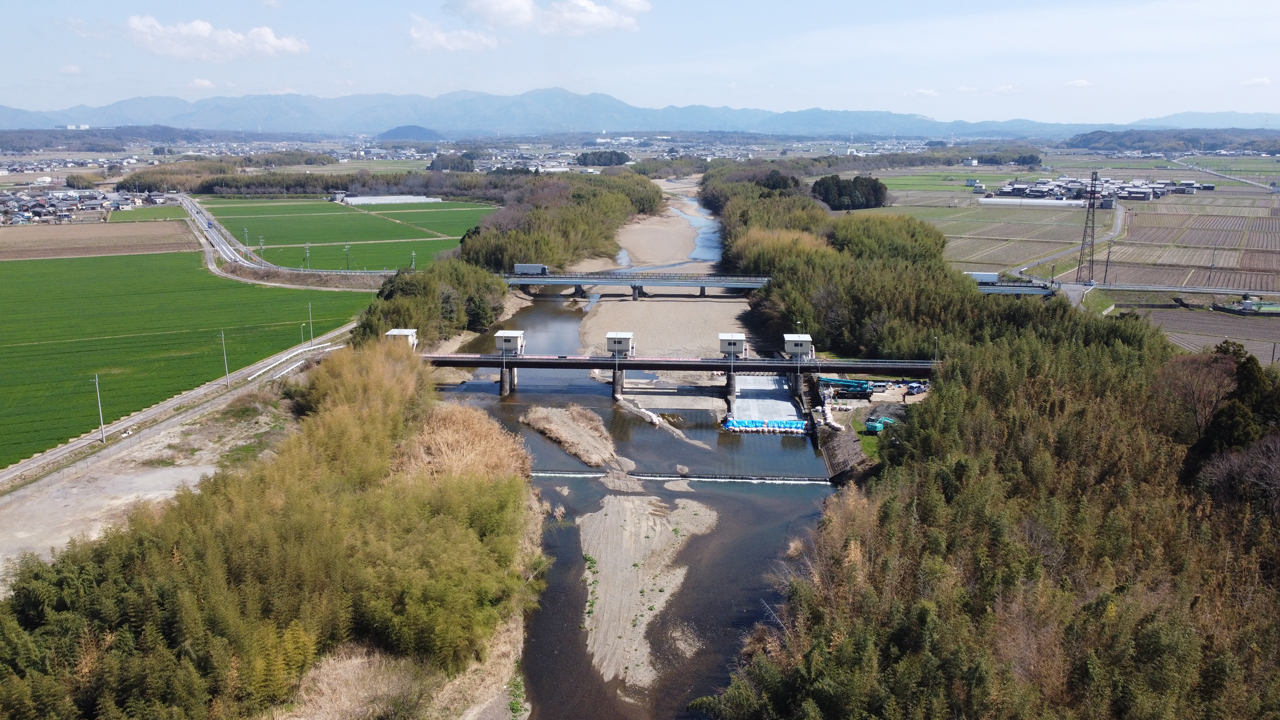 日野川地区 名神日野川頭首工整備第3工事・メイン２