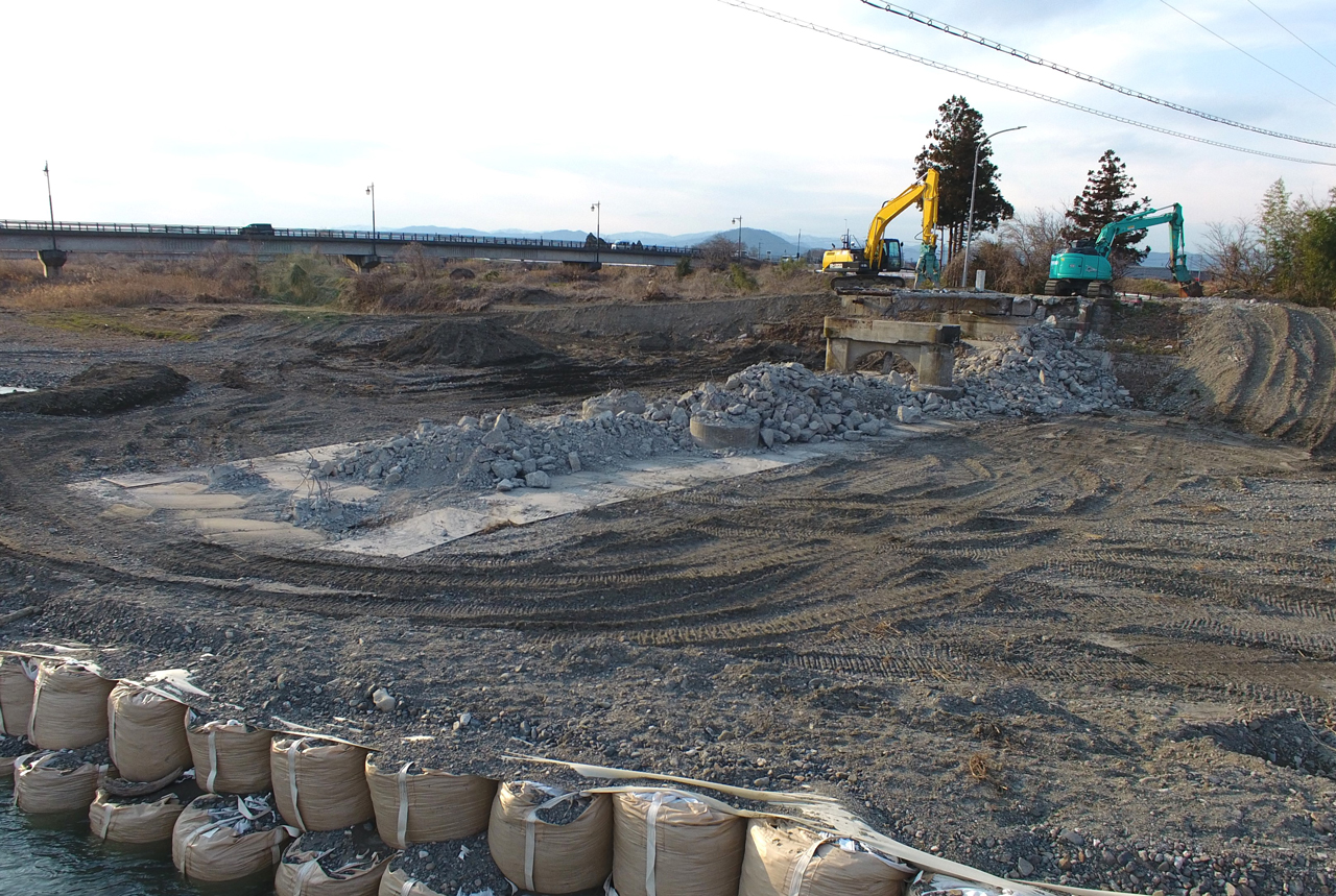 丁野虎姫長浜線補助道路整備工事・メイン３