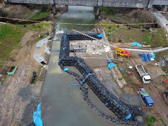 令和５年　宇曽川幹線水路取水施設改修工事・メイン４