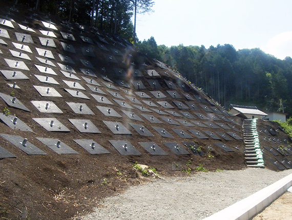 成谷補助急傾斜地崩壊対策（総流防）工事・メイン１