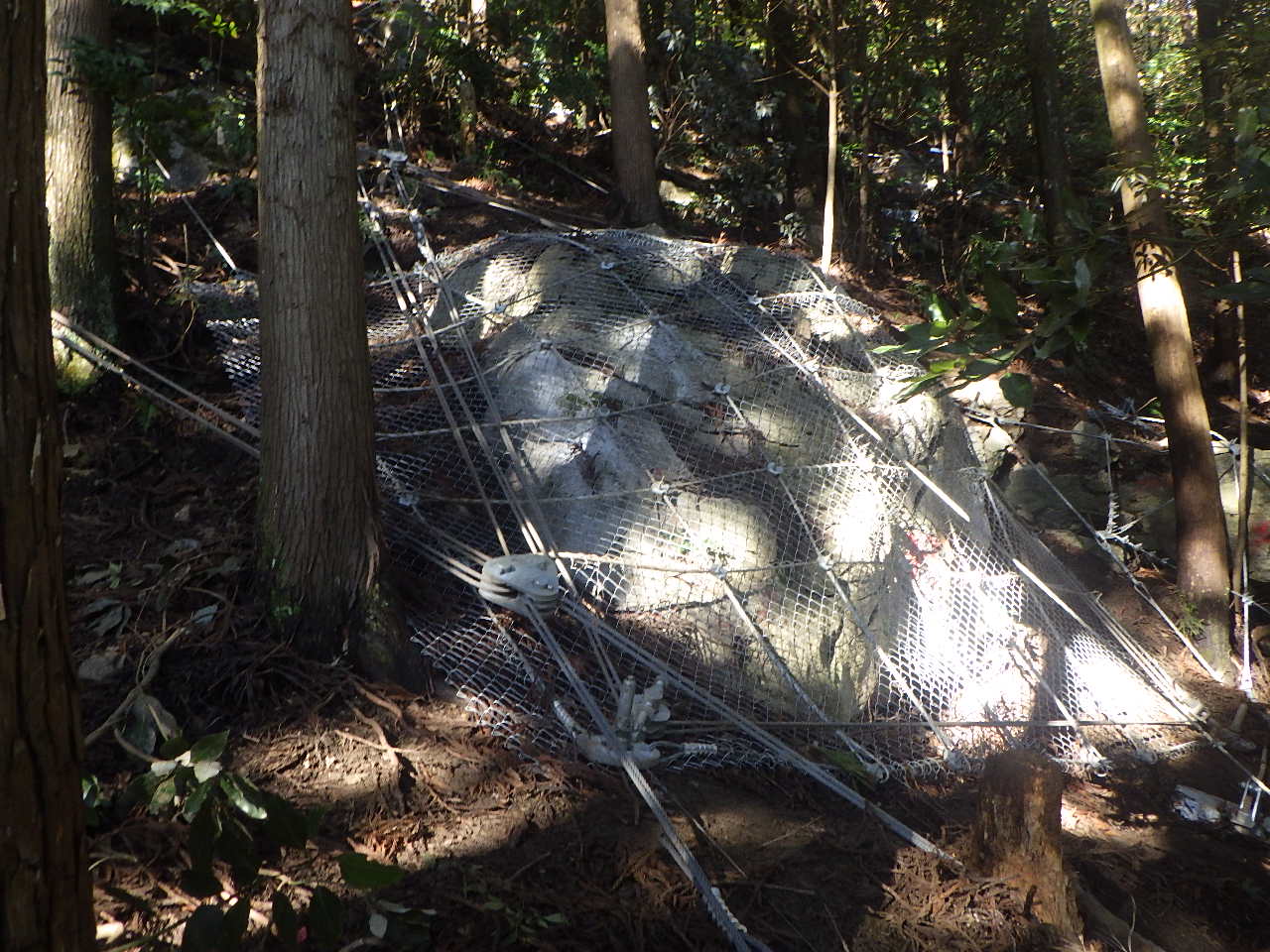 下丹生地区補助急傾斜地崩壊対策工事・メイン２