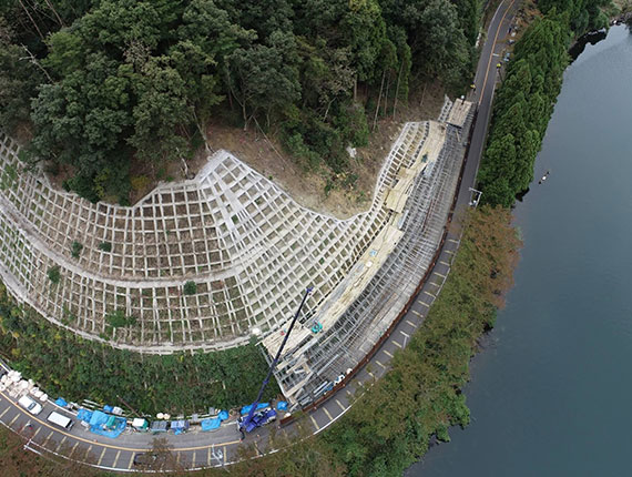 葛籠尾崎大浦線（法面Ａ015）補助道路修繕工事・メイン３