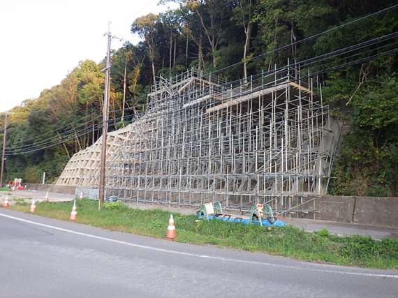 伊庭丸山線単独道路改築工事・メイン３