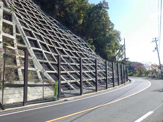 葛籠尾崎大浦線（法面Ａ013）補助道路修繕工事・メイン２